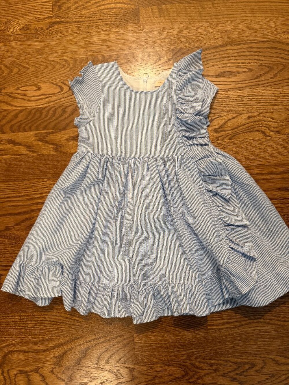 Pink Chicken Girls’ Seersucker Dress – Like New